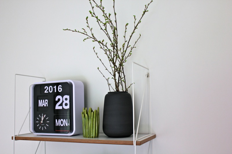 Flip_clock_ditte_fischer_paaske_grene
