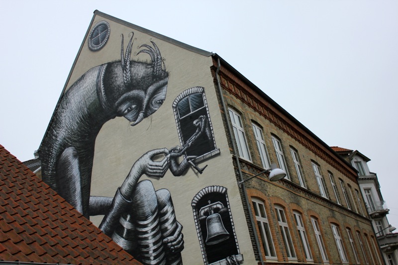 Klokkestoebergade_aalborg_streetart