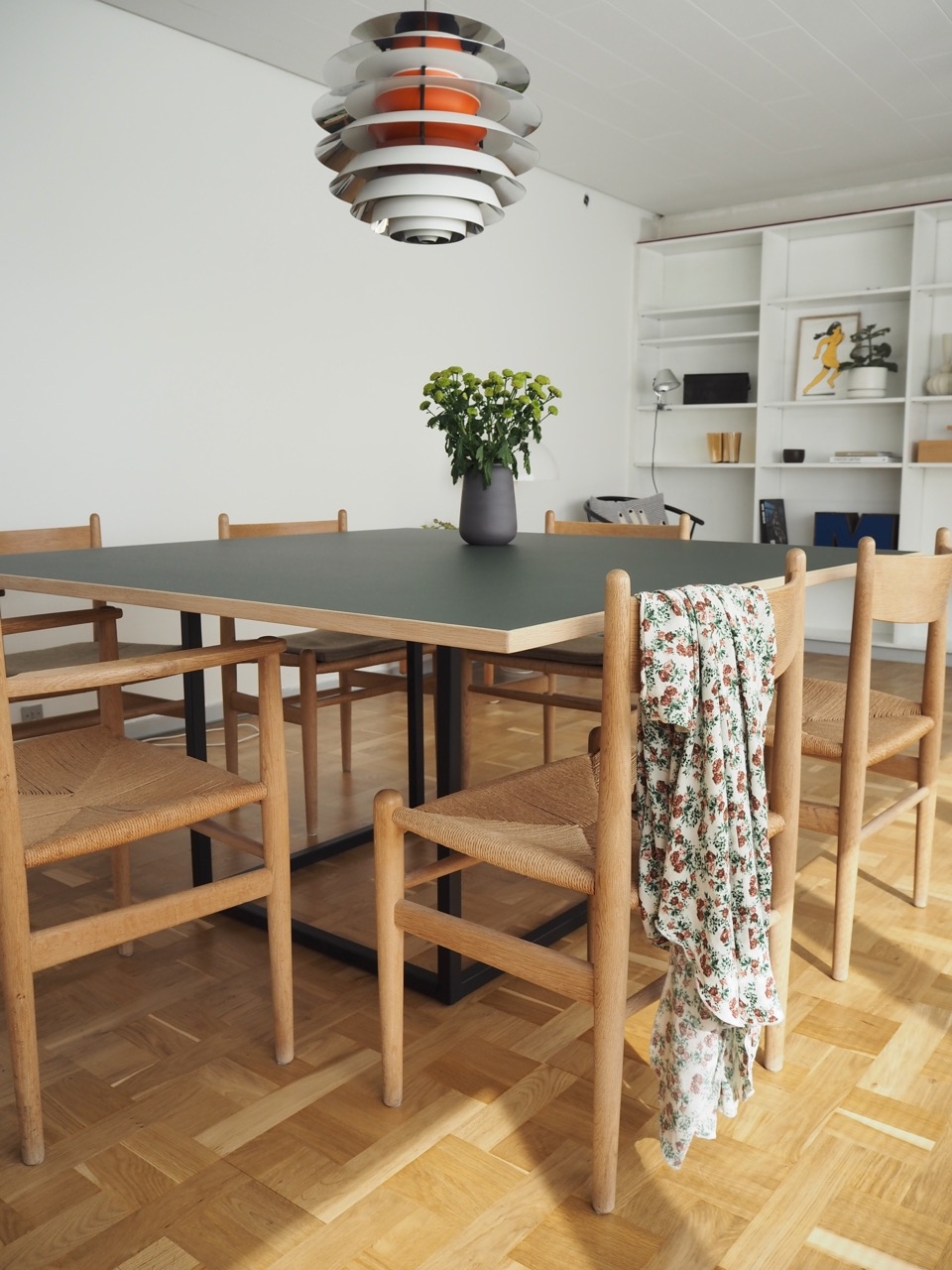 Dansk_w_dining_table