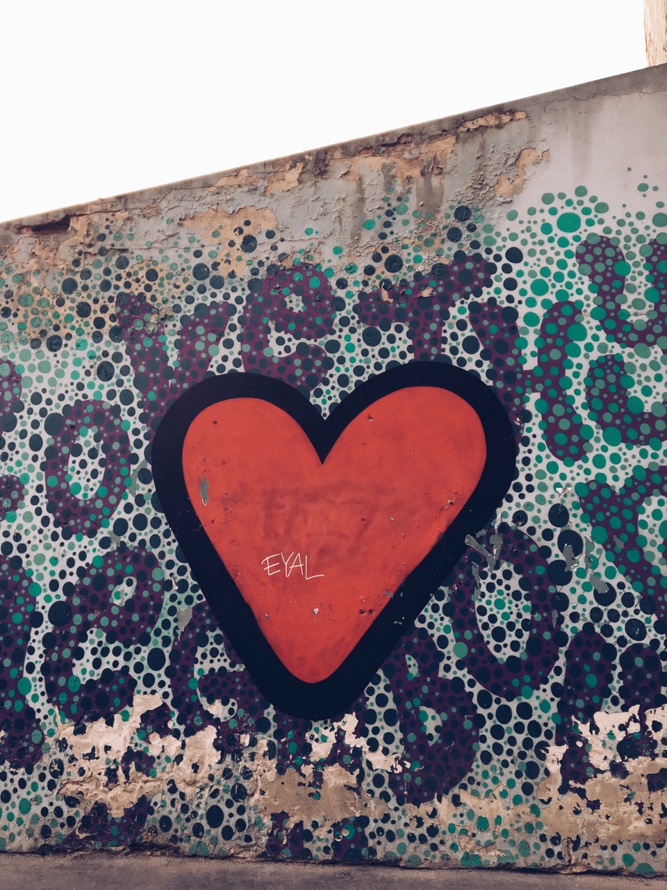 Streetart_heart_budapest